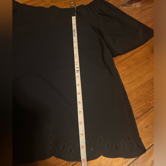 NWOT Black Ann Taylor Top Small - Picture 4 of 5